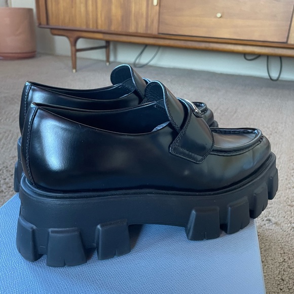 Prada Monolith Loafers 37.5 - Picture 6 of 12